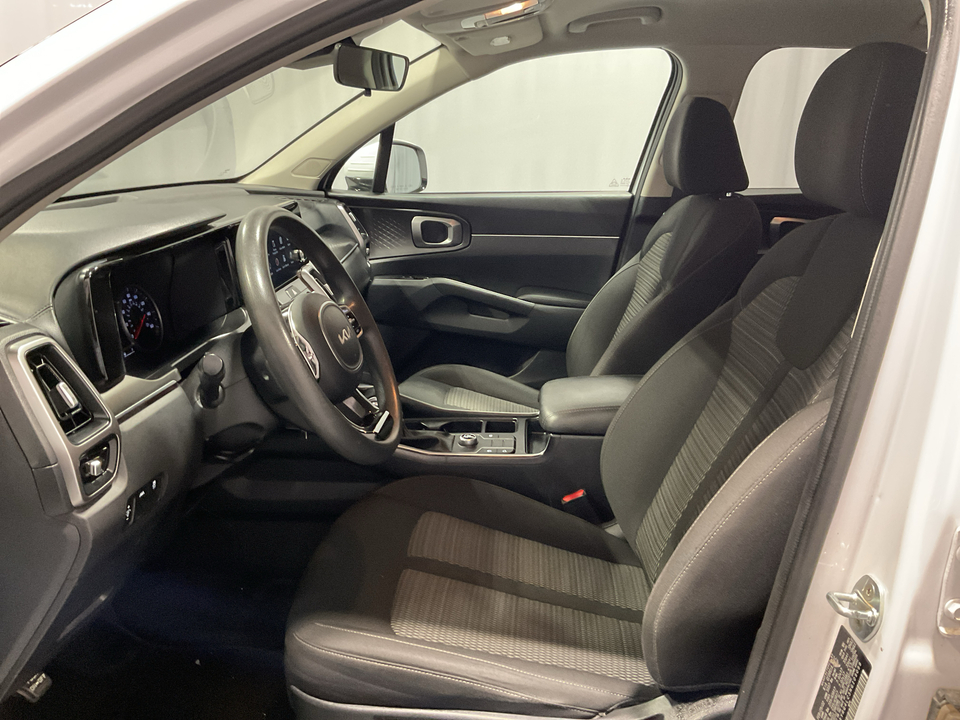 2022 Kia Sorento LX 2WD