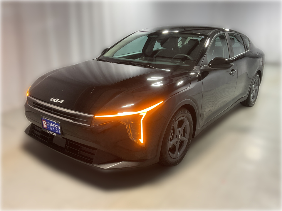 2025 Kia K4 LX