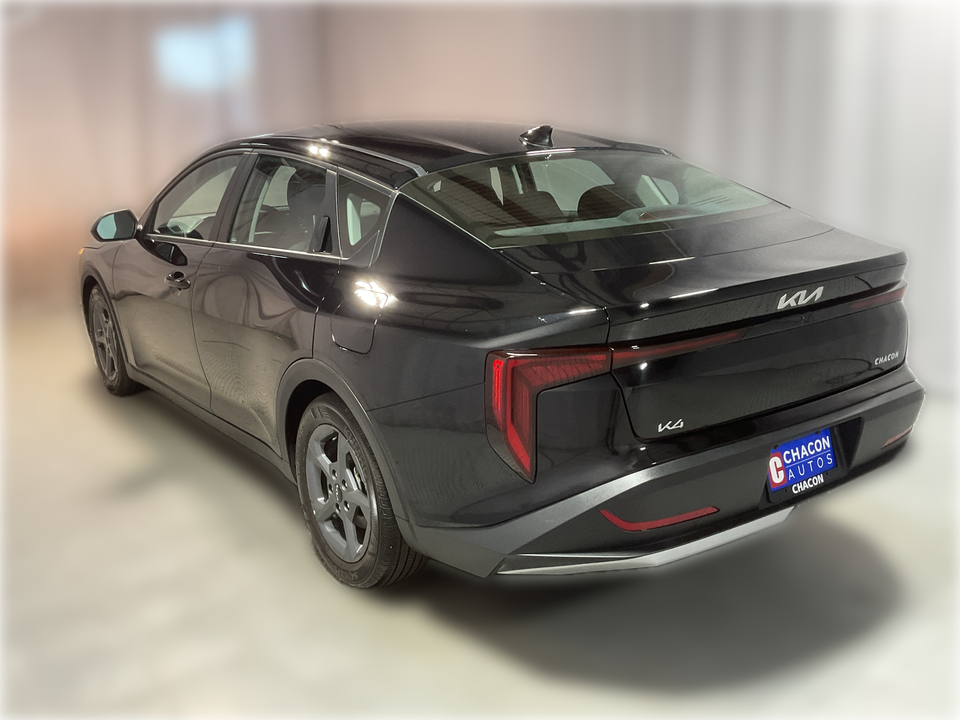 2025 Kia K4 LX