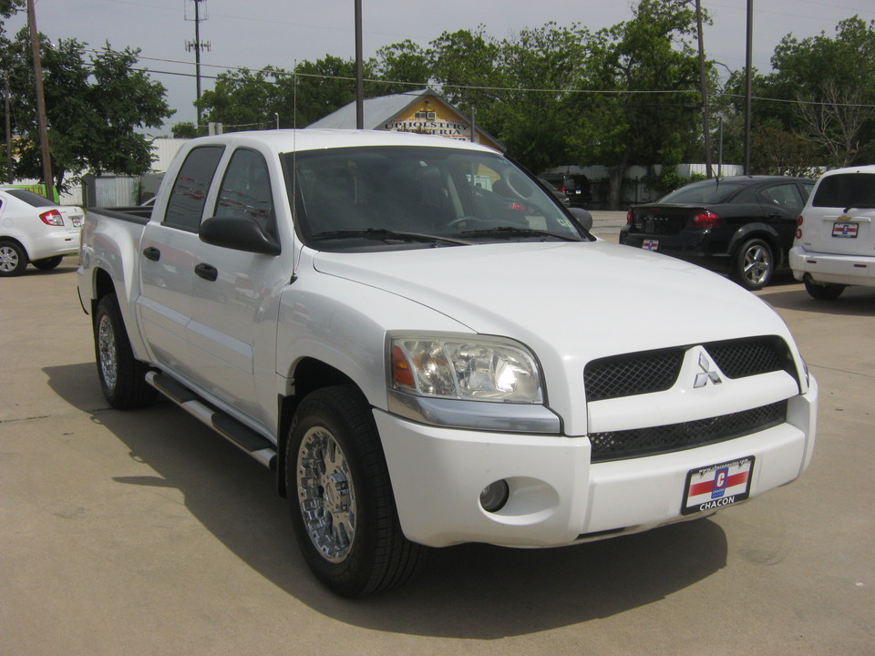 2007 Mitsubishi Raider LS Double Cab 2WD