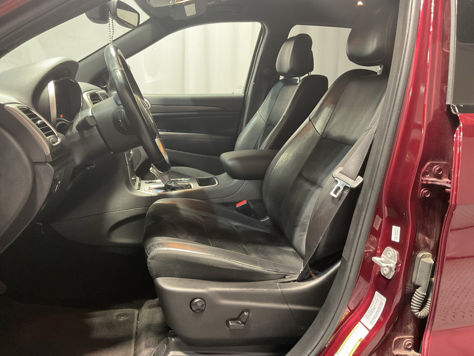 2018 Jeep Grand Cherokee Laredo 2WD