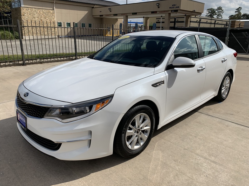 Used 2016 Kia Optima LX for Sale - Chacon Autos