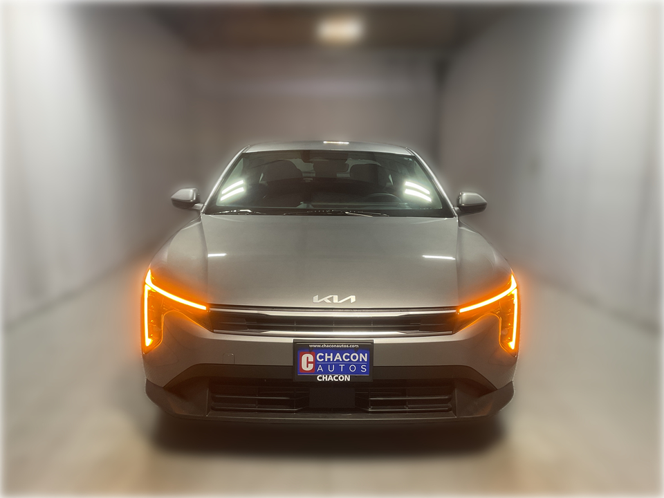 2025 Kia K4 LX