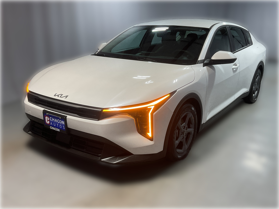 2025 Kia K4 LX