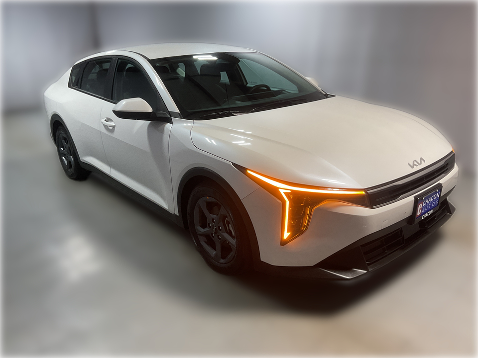 2025 Kia K4 LX