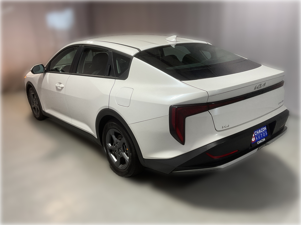 2025 Kia K4 LX