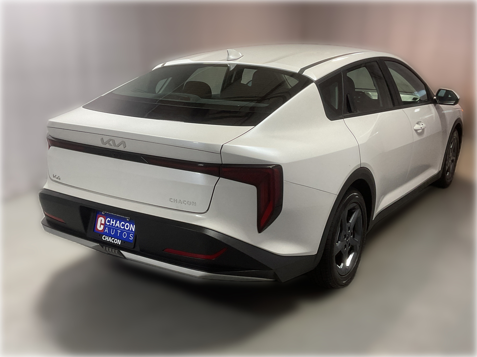 2025 Kia K4 LX