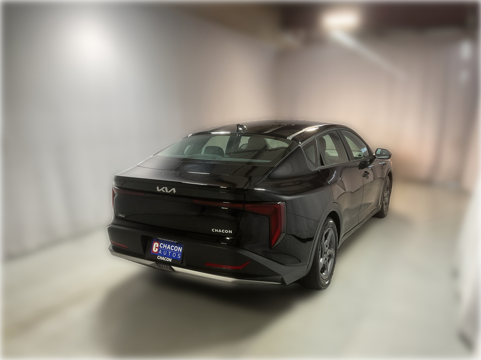 2025 Kia K4 LX