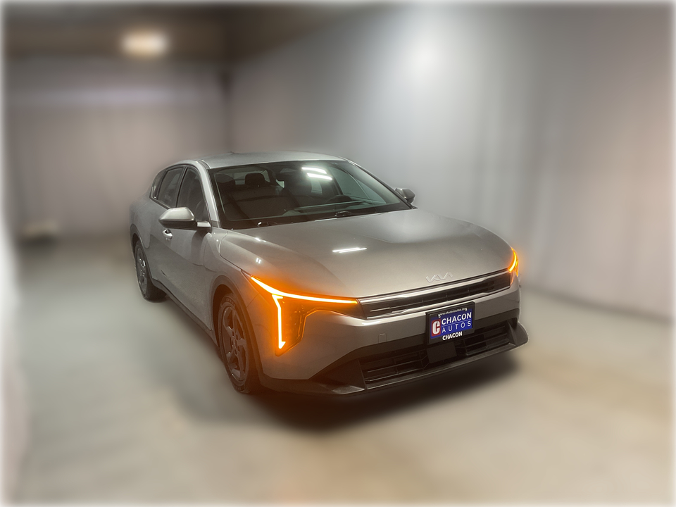 2025 Kia K4 LX