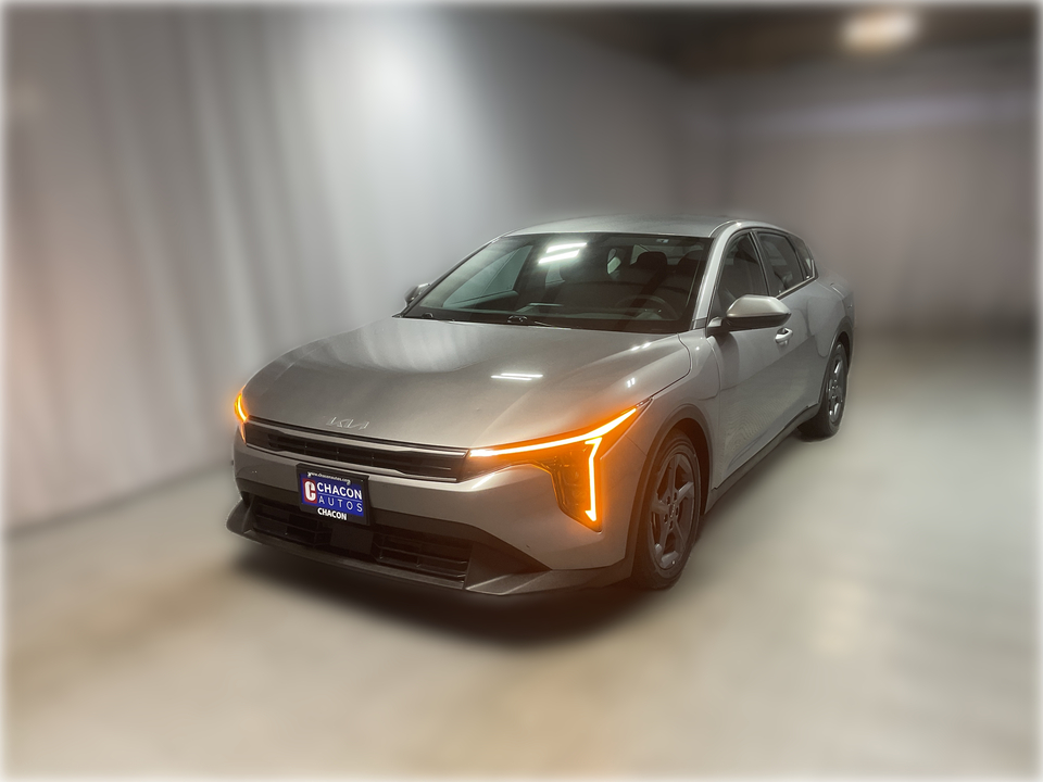 2025 Kia K4 LX