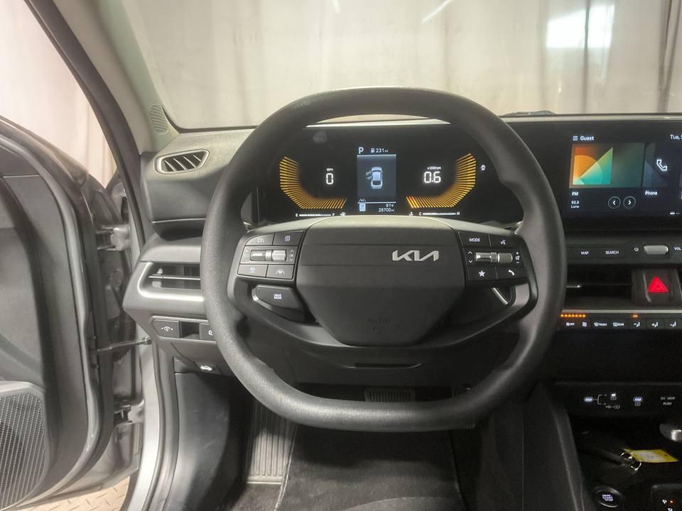 2025 Kia K4 LX