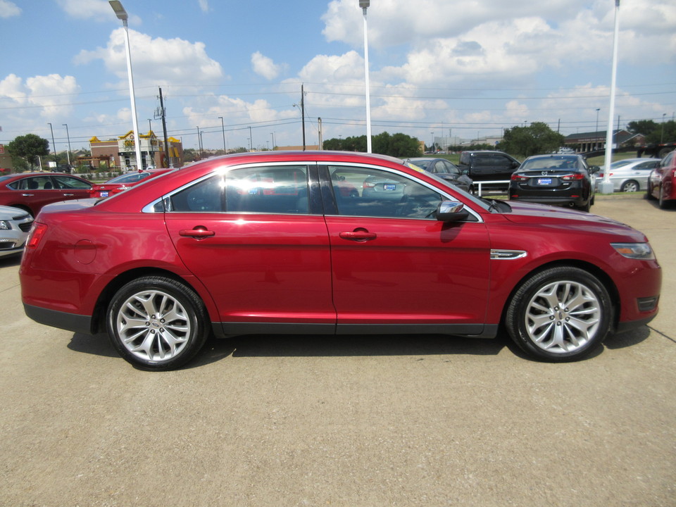 2016 Ford Taurus Limited FWD