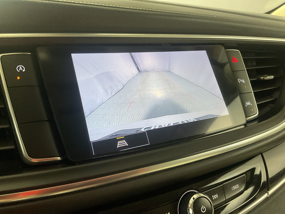 2023 Buick Enclave Essence FWD