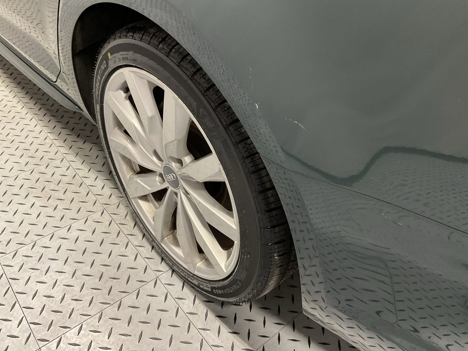 2018 Audi A4 2.0 TFSI Premium quattro 7A