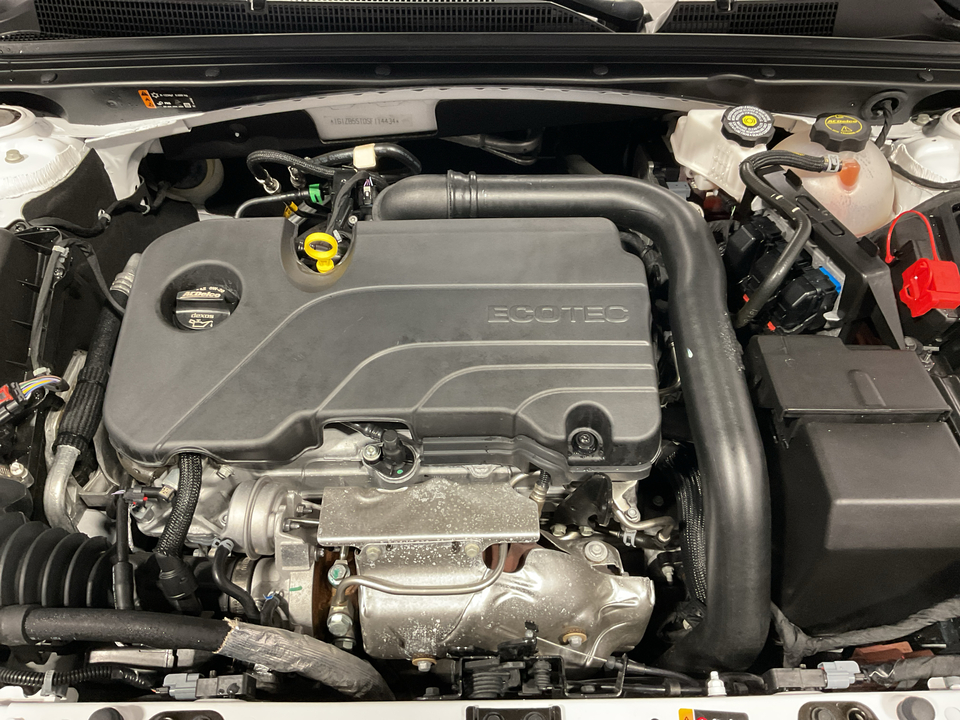 2025 Chevrolet Malibu LS