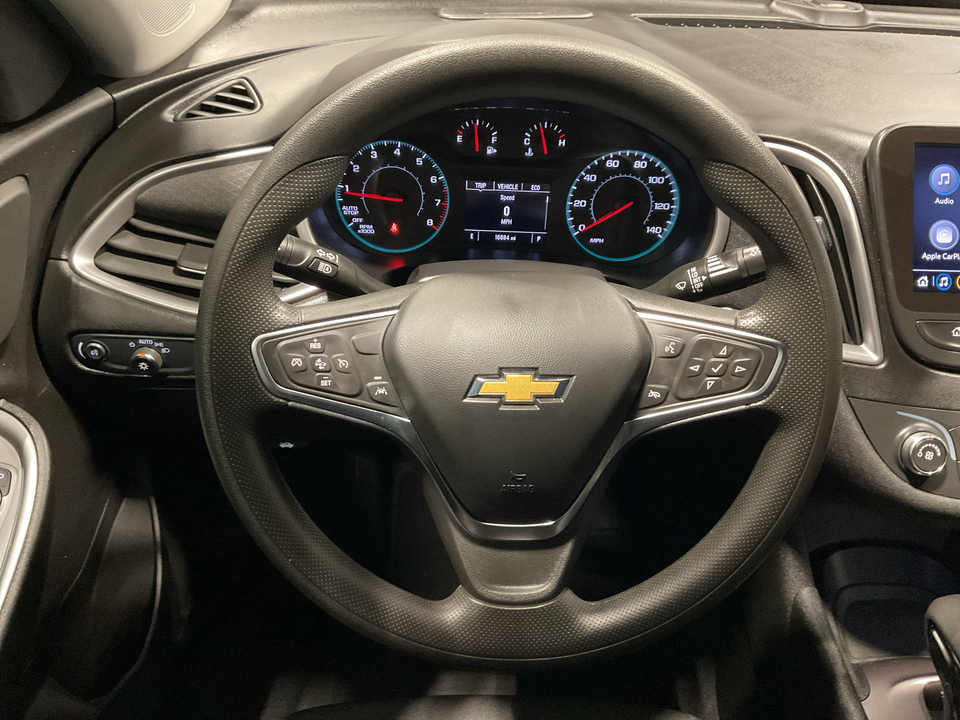 2025 Chevrolet Malibu LS