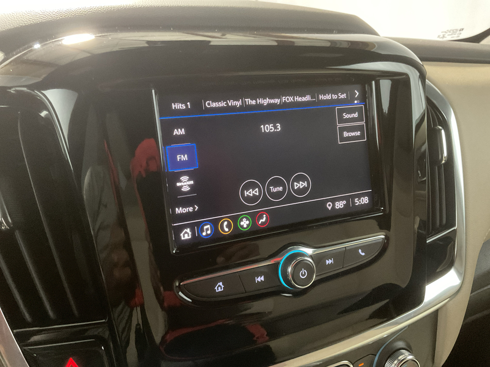 2023 Chevrolet Traverse LS FWD