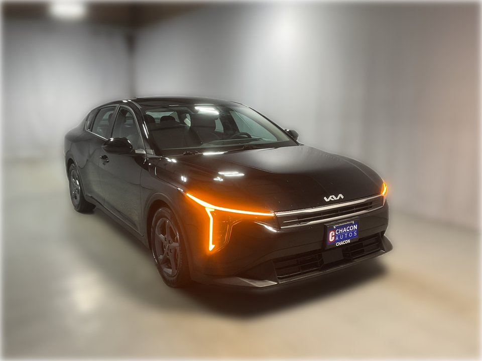 2025 Kia K4 LX