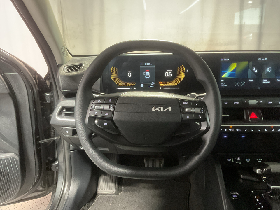 2025 Kia K4 LX