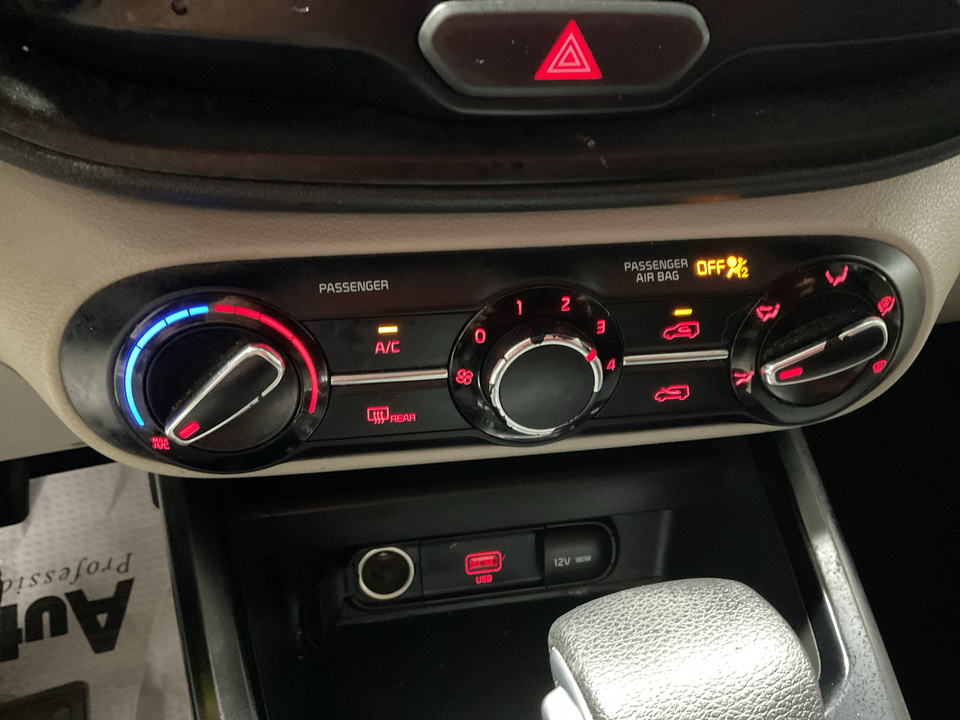 2020 Kia Soul LX CVT