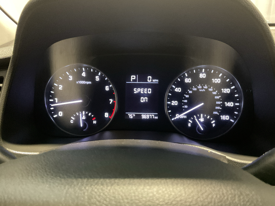 2017 Hyundai Elantra SE 6AT