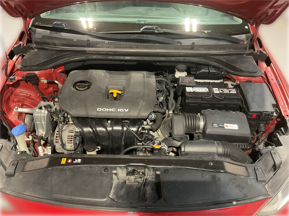 2017 Hyundai Elantra SE 6AT