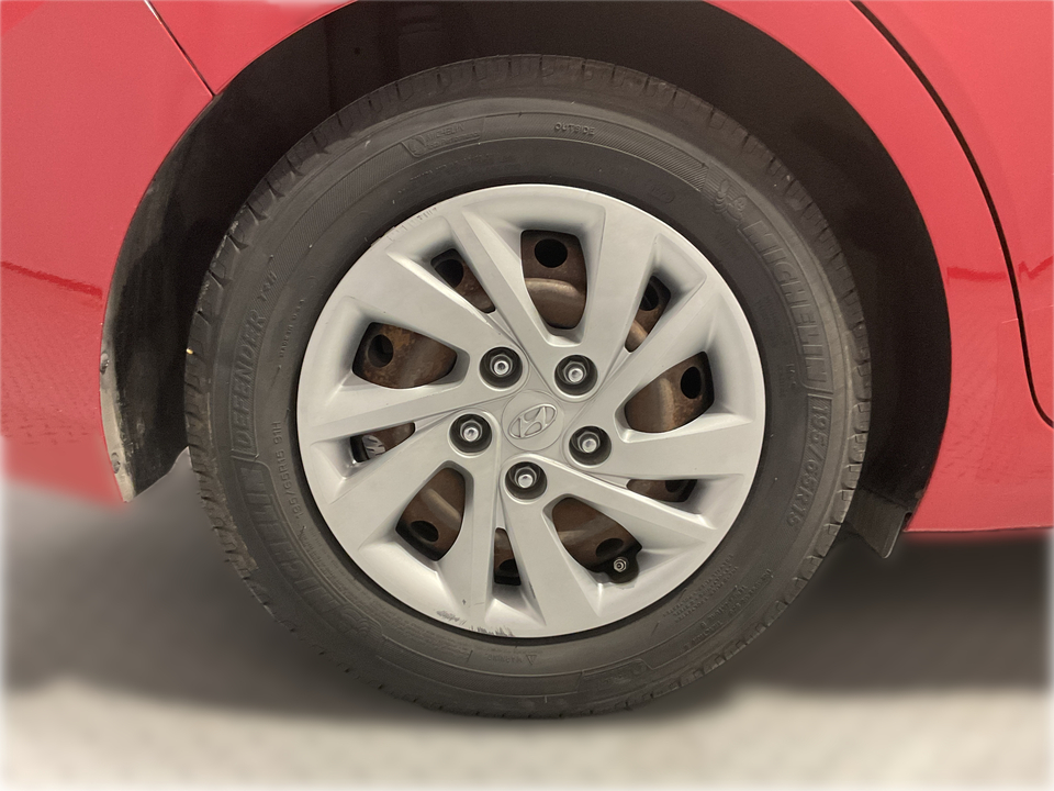 2017 Hyundai Elantra SE 6AT