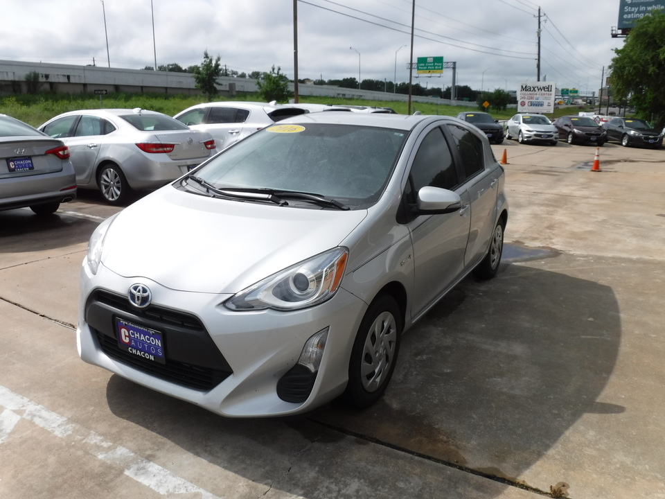 2016 Toyota Prius c One