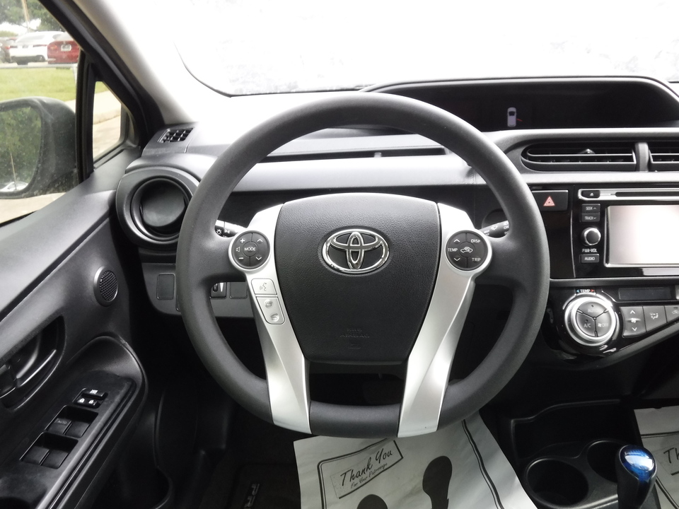 2016 Toyota Prius c One