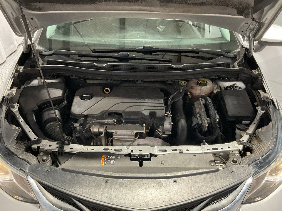 2019 Chevrolet Cruze LT Auto