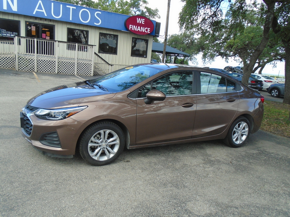 2019 Chevrolet Cruze LT Auto