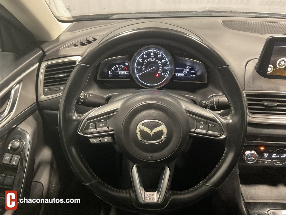 2017 Mazda MAZDA3 i Touring AT 4-Door