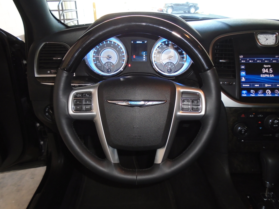 Used 2014 Chrysler 300 in San Antonio, TX ( S117639 ) | Chacon Autos