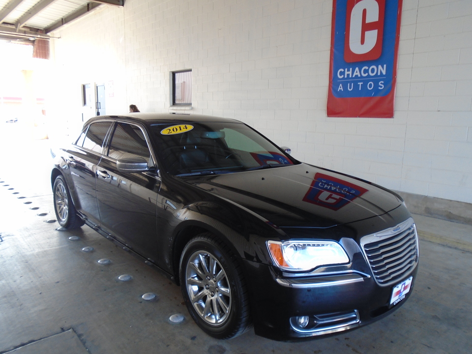 Used 2014 Chrysler 300 C RWD for Sale - Chacon Autos