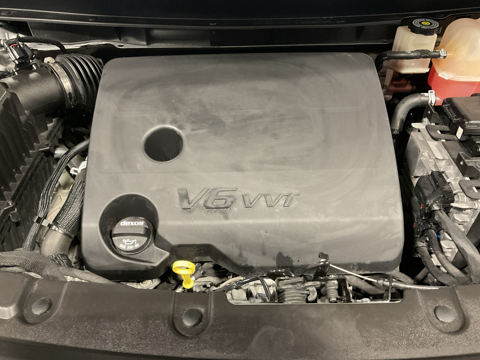 2022 Chevrolet Traverse LS FWD