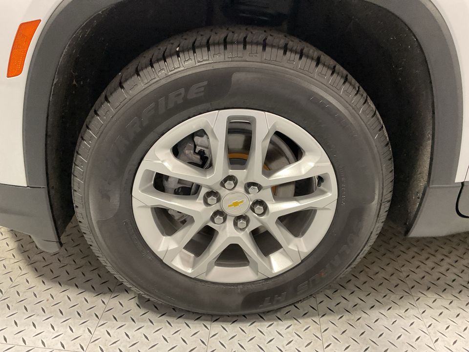 2022 Chevrolet Traverse LS FWD