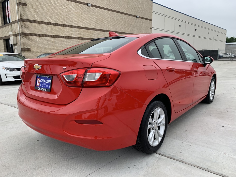 2019 Chevrolet Cruze LT Auto