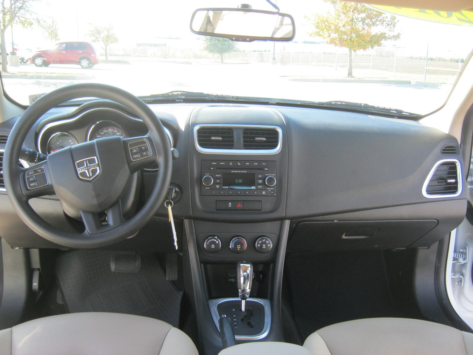 2014 Dodge Avenger SE