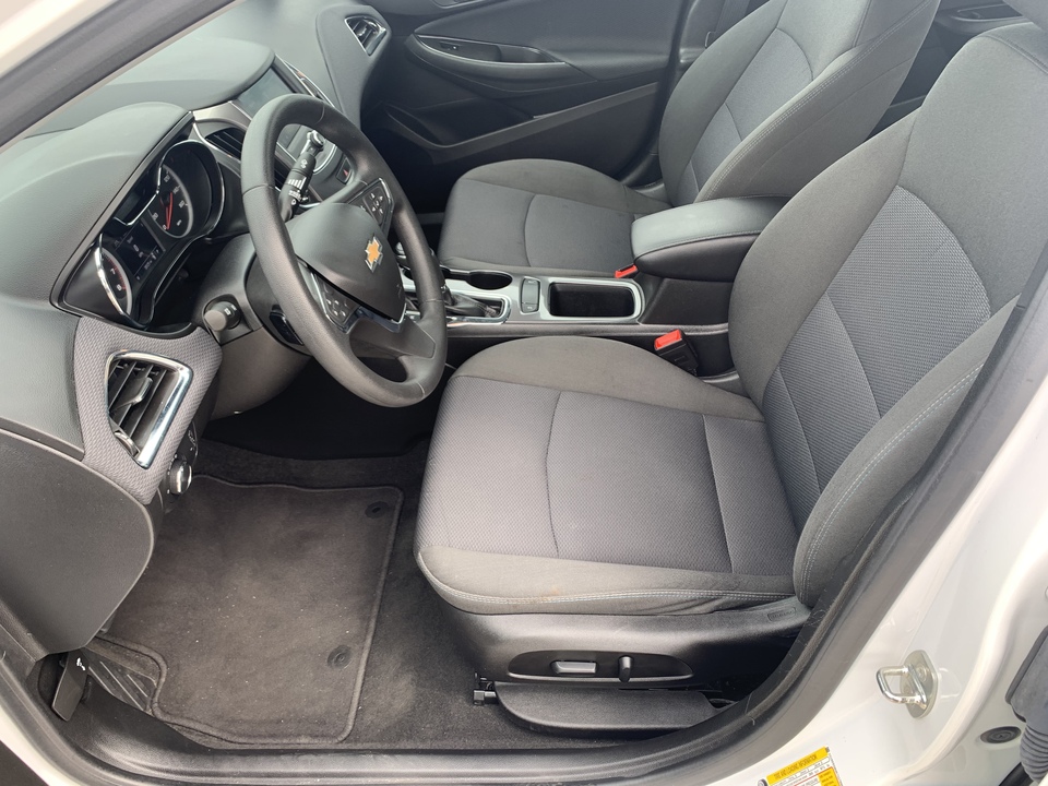 2019 Chevrolet Cruze LT Auto