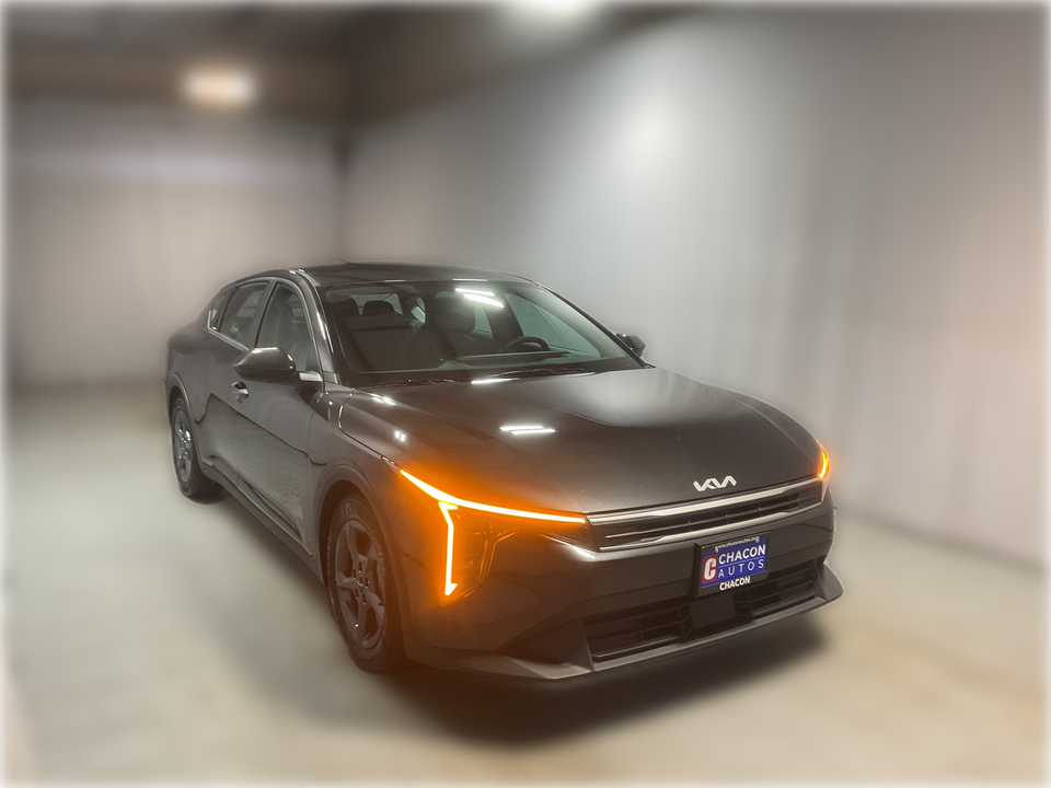 2025 Kia K4 LX