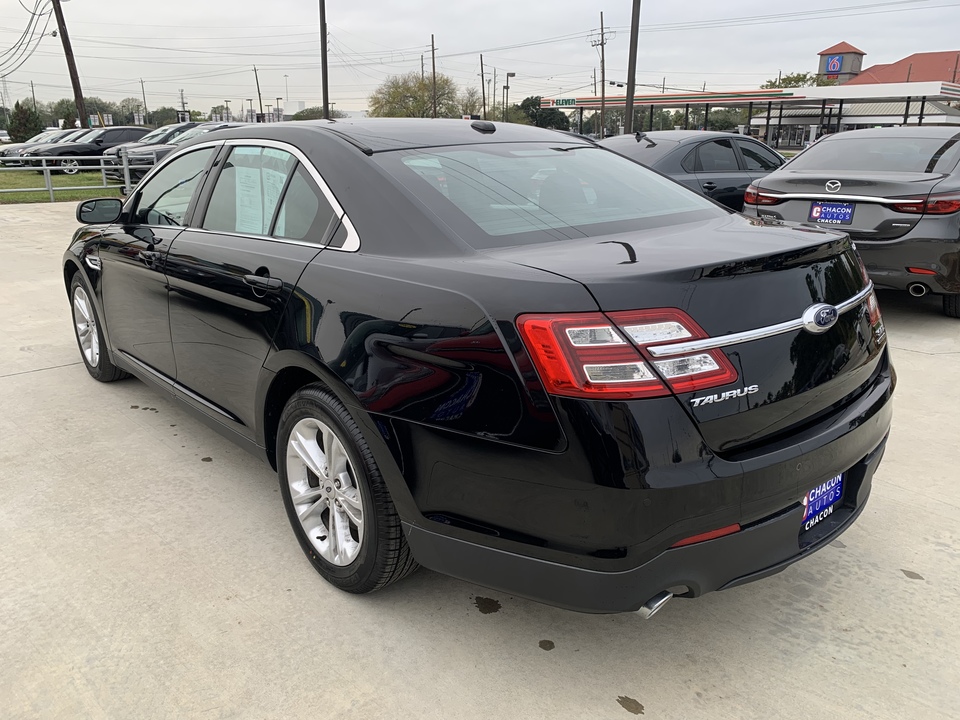 2018 Ford Taurus SEL FWD