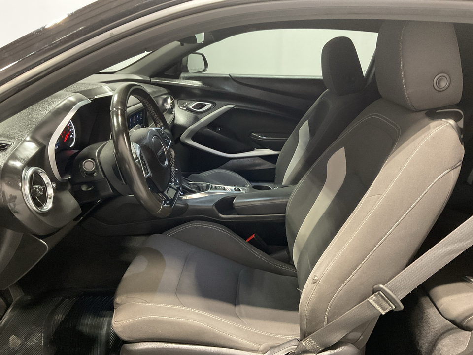 2020 Chevrolet Camaro 1LT Coupe