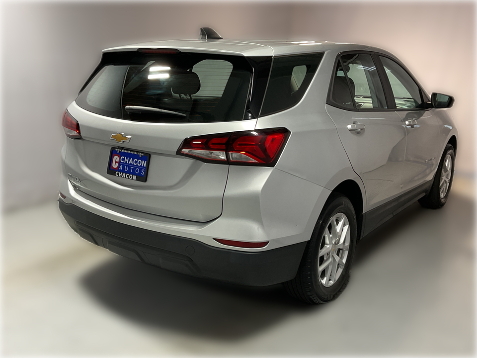 2022 Chevrolet Equinox LS 2WD