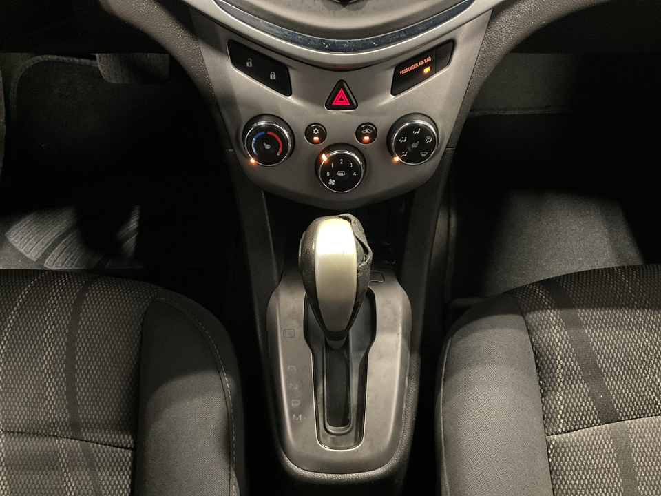 2019 Chevrolet Sonic LT Auto Sedan