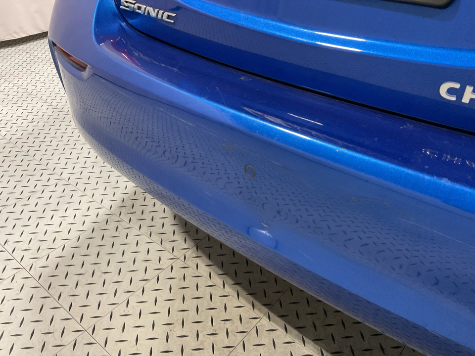 2019 Chevrolet Sonic LT Auto Sedan
