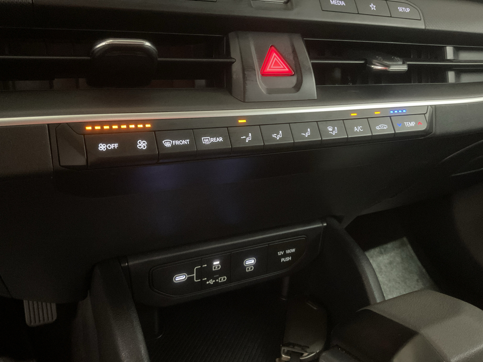 2025 Kia K4 LX