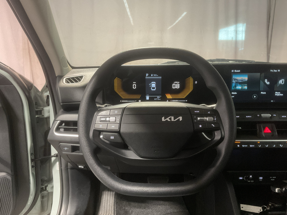 2025 Kia K4 LX