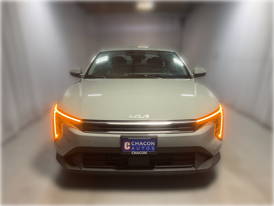2025 Kia K4 LX