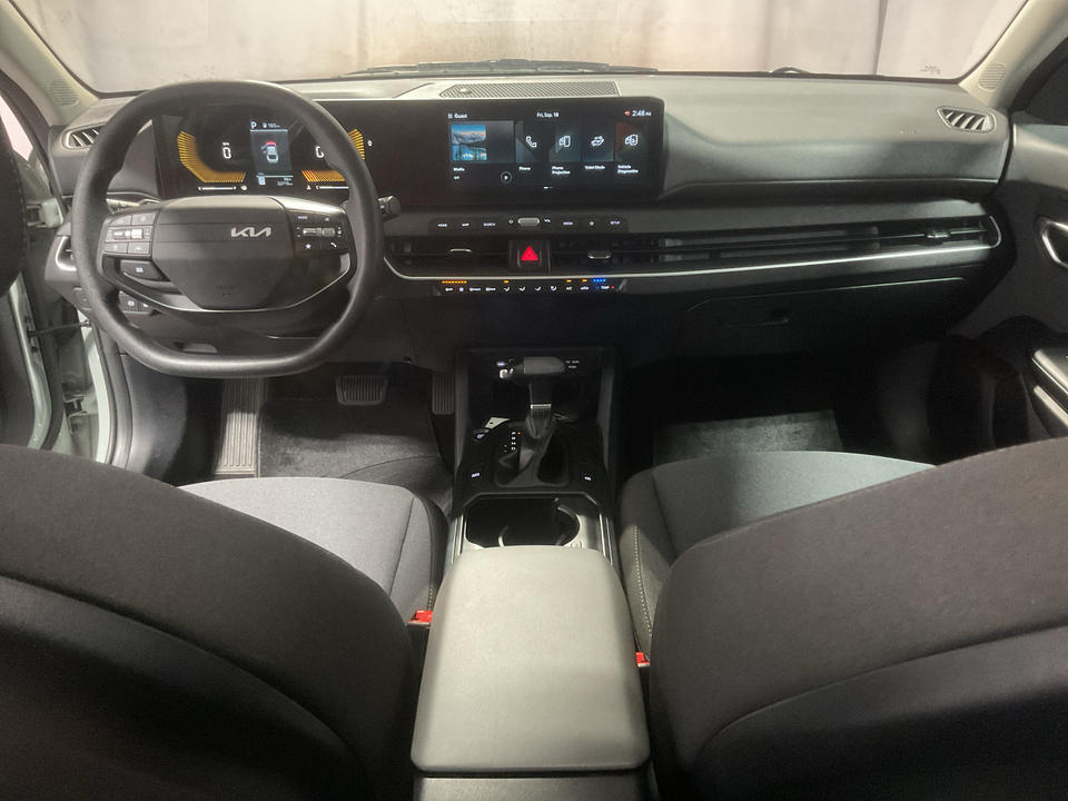 2025 Kia K4 LX