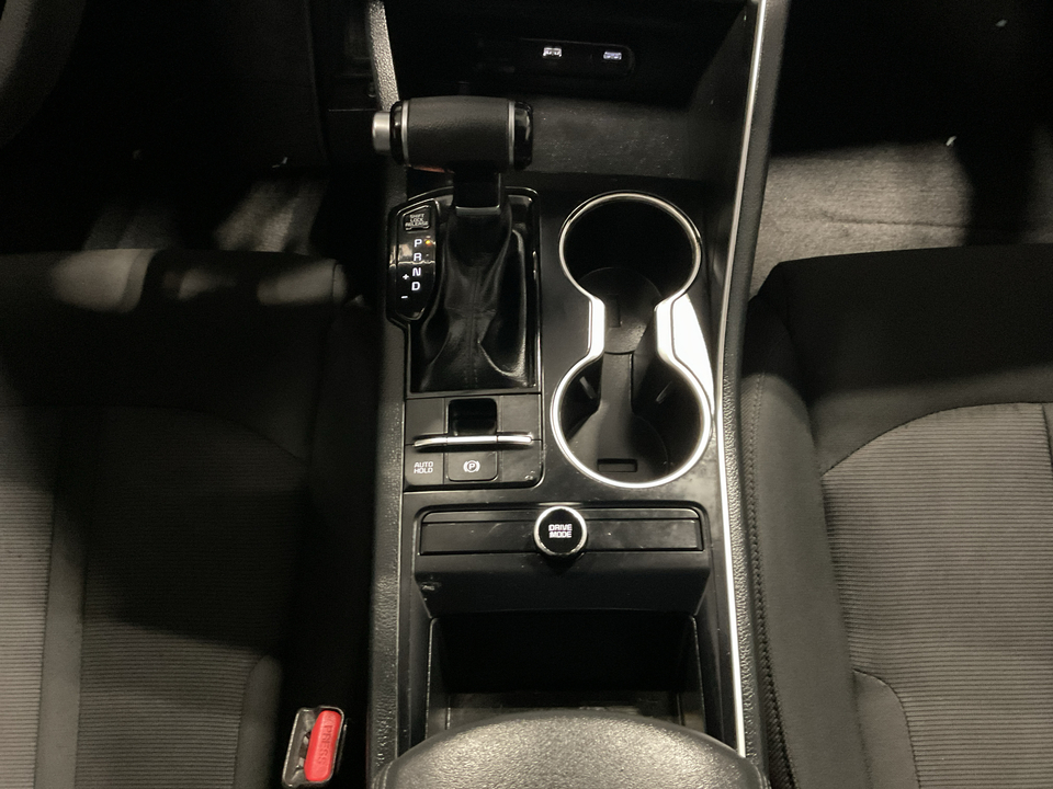 2022 Kia K5 LXS